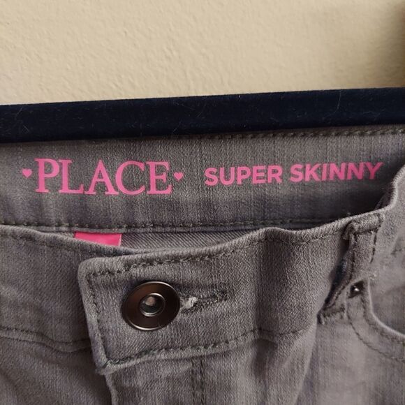 CHILDRENS PLACE Girls Super Skinny Jeans in Granite Wash - Picture 3 of 9